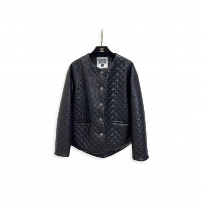 CHANEL BLACK QUILTED LEATHER JACKET 
